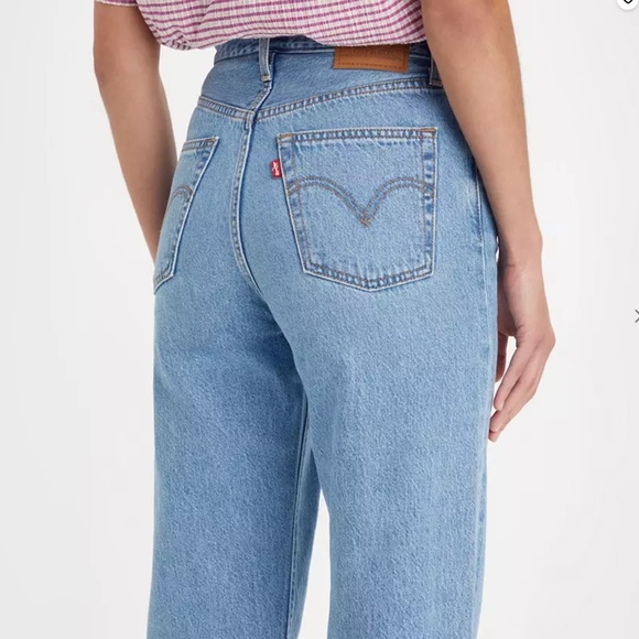 Levi's Ribcage Straight Ankle jeans, color IN THE MIDDLE W DAMAGE size 3… - Picture 2 of 8